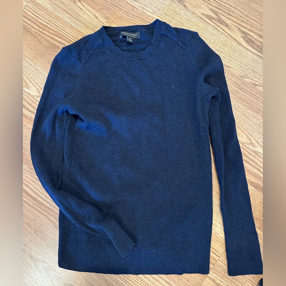 Banana Republic Women's Crew Neck Sweater